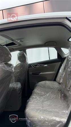 نيسان سيلفي